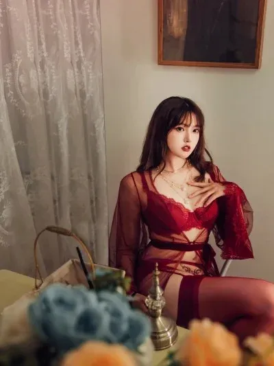 Natsuko夏夏子 – Secret Lover