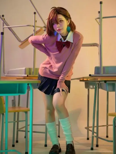 Umeko_J cosplay Momo Ayase – Dandadan