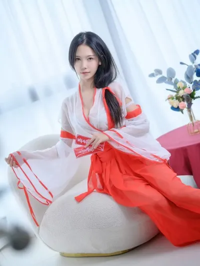 利世 (Li shi) – Exorcism