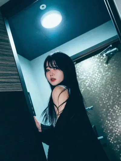 [Loozy] Zia (지아) – Wannait