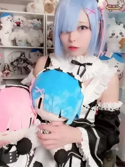 Natsume Tsunarin - Rem ƒ)