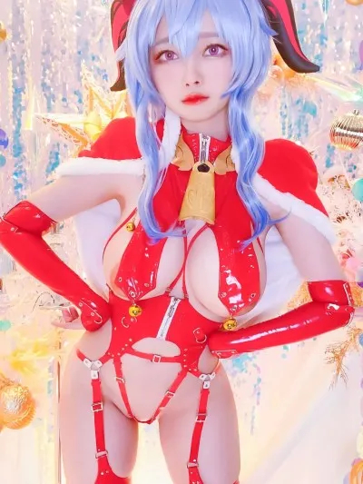 Arty Huang - Santa Ganyu