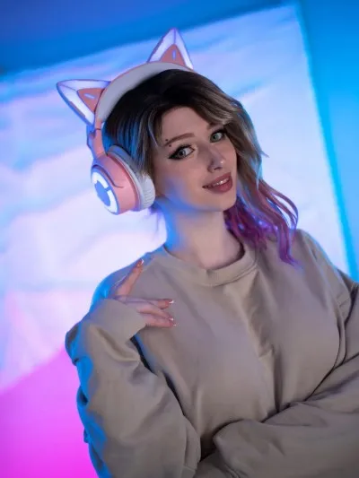 Lady Melamori - Gwen