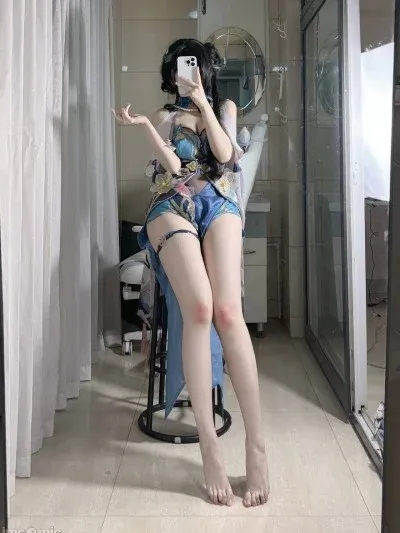 不可爱羚 - 阮•梅